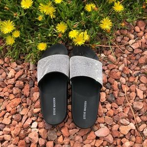 Steve Madden Studded Slides